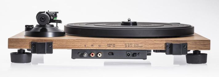 AT-LPW40WN Fully Manual Belt-Drive Turntable