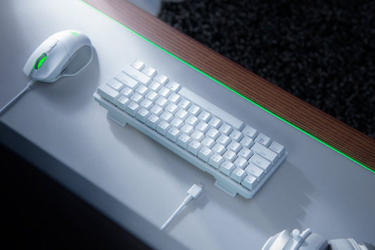 RAZER HUNTSMAN MINI 60% OPTICAL GAMING KEYBOARD (PURPLE SWITCH) MERCURY WHITE