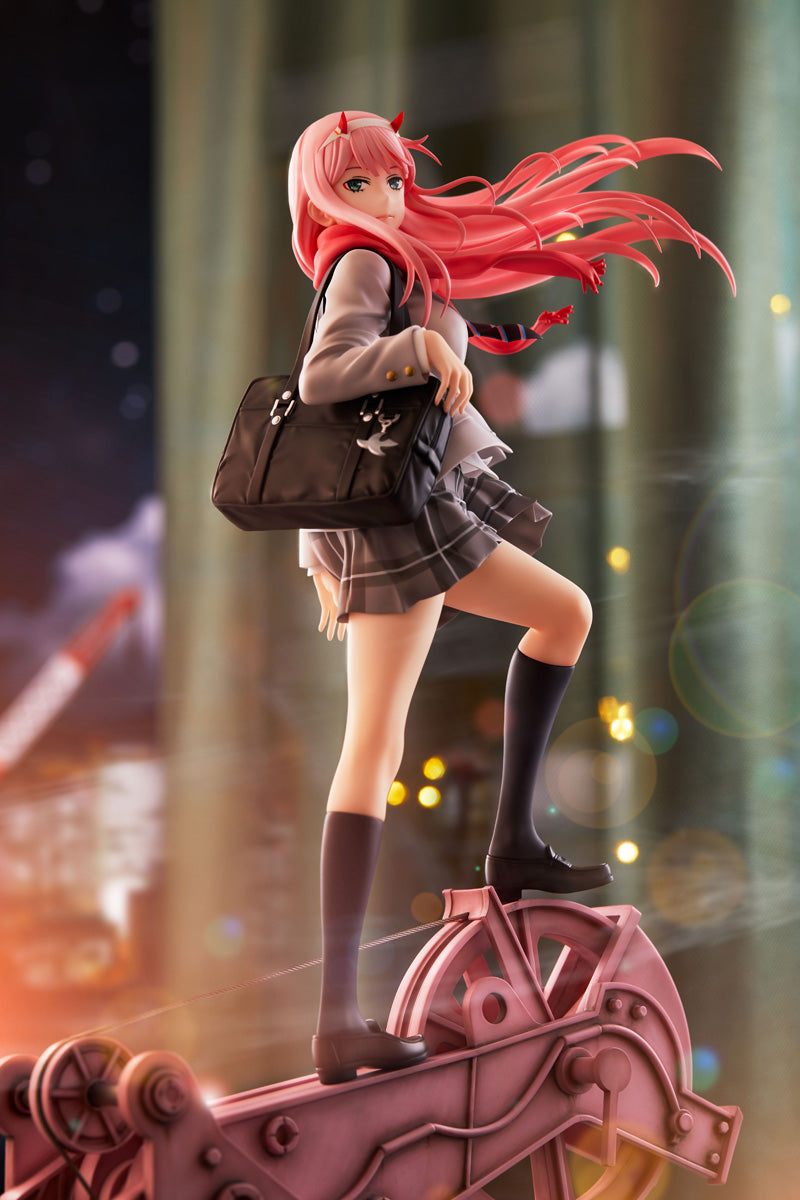 DARLING in the FRANXX - Zero Two 1/7 Scale Figure (School Uniform Ver.) (Re-run)