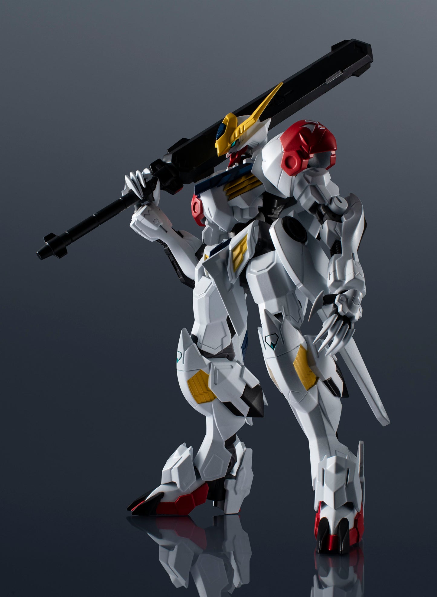 Mobile Suit Gundam: Iron-Blooded Orphans – ASW-G-08 Gundam Barbatos Lupus Gundam Universe Action Figure