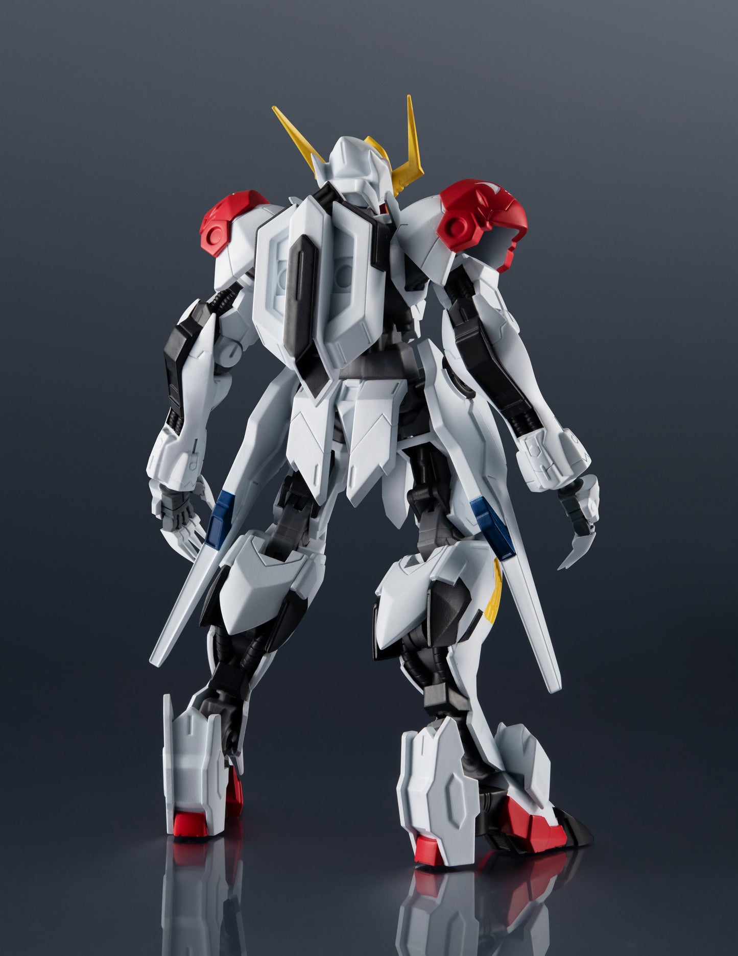 Mobile Suit Gundam: Iron-Blooded Orphans – ASW-G-08 Gundam Barbatos Lupus Gundam Universe Action Figure