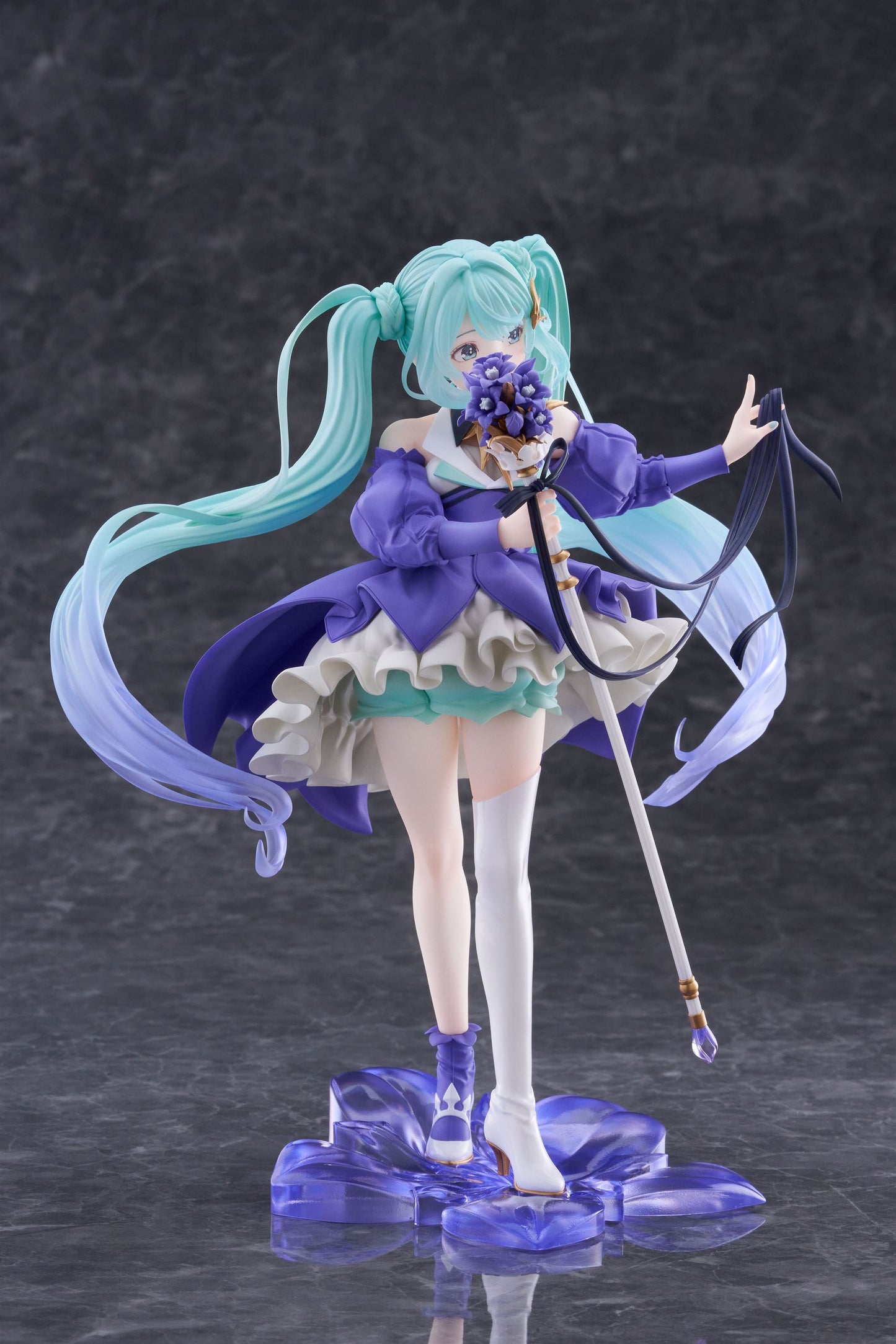 Hatsune Miku – Hatsune Miku AMP+ (Birthday 2024 Ver.) Figure
