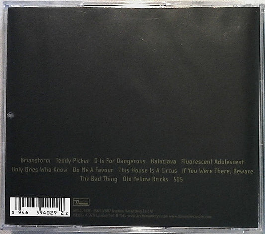 Arctic Monkeys – Favourite Worst Nightmare