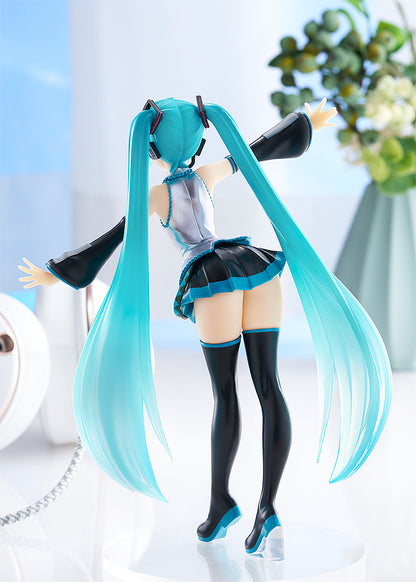 Hatsune Miku – Translucent Color Ver. (Character Vocal Series 01: Hatsune Miku) POP UP PARADE Figure