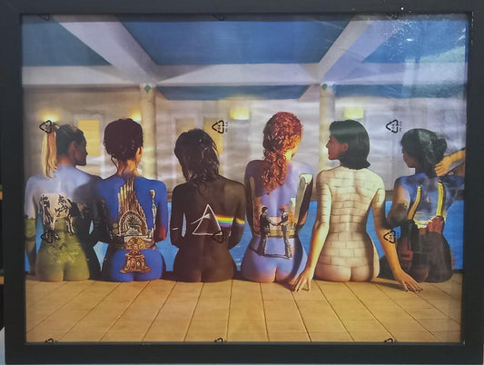Black frame (L 33cm , W 43cm)