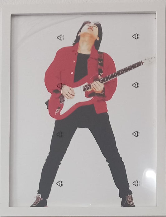 White frame (L 33cm , W 43cm)